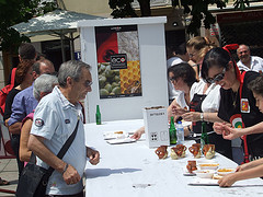 Degustaci&oacute;n popular y mercado ecol&oacute;gico en La Rioja Capital ECO