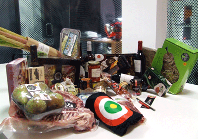 Productos incluidos en la cesta navideña